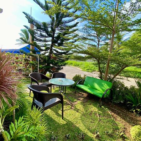 Relaxing Home At Camella Bacolod, Near Airport, Rockwell, Terminals, Famous Resto מראה חיצוני תמונה